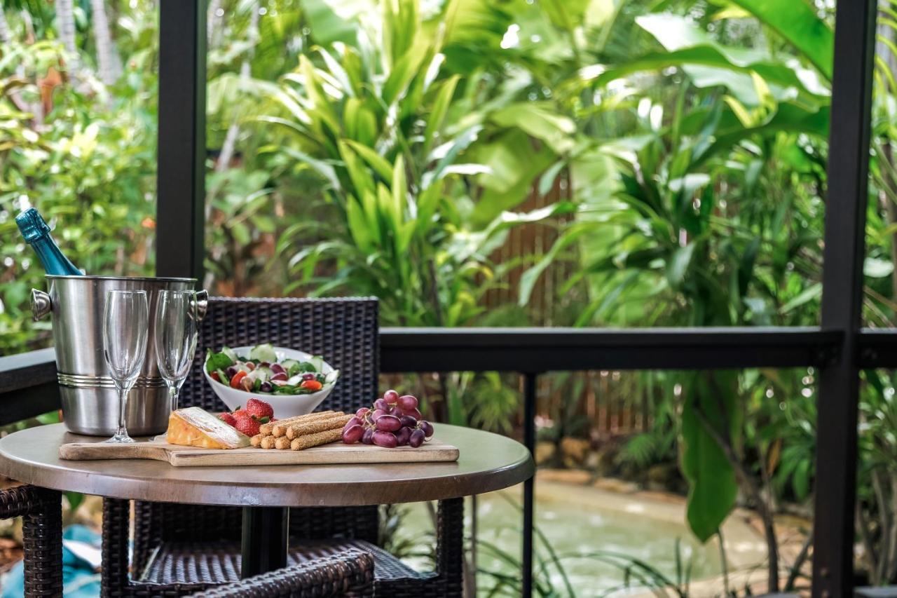 Palms City Resort Darwin Bagian luar foto