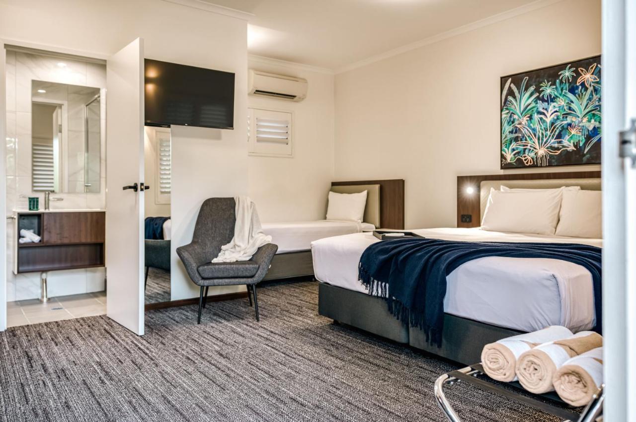 Palms City Resort Darwin Bagian luar foto